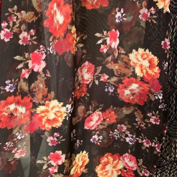 Floral kimono - Picture 2 of 4